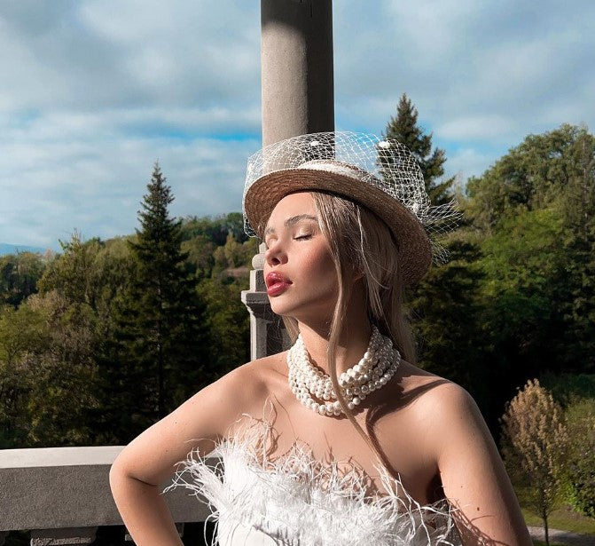 Ceremonial hat - Nena - natural - black veil